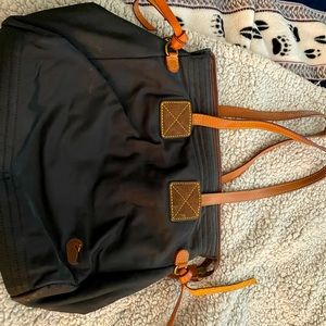 Dooney & Bourke black handbag